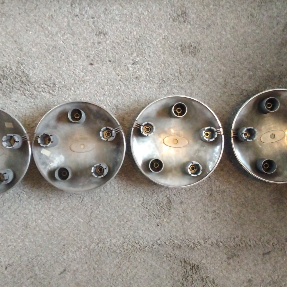 Hubcaps - Picture 2 of 2